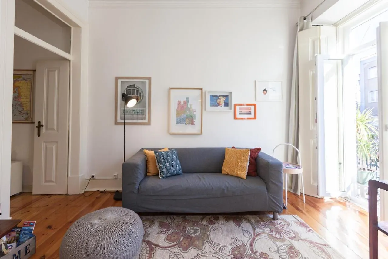 Flh The Poet Apartment Near Saldanha Lisbon